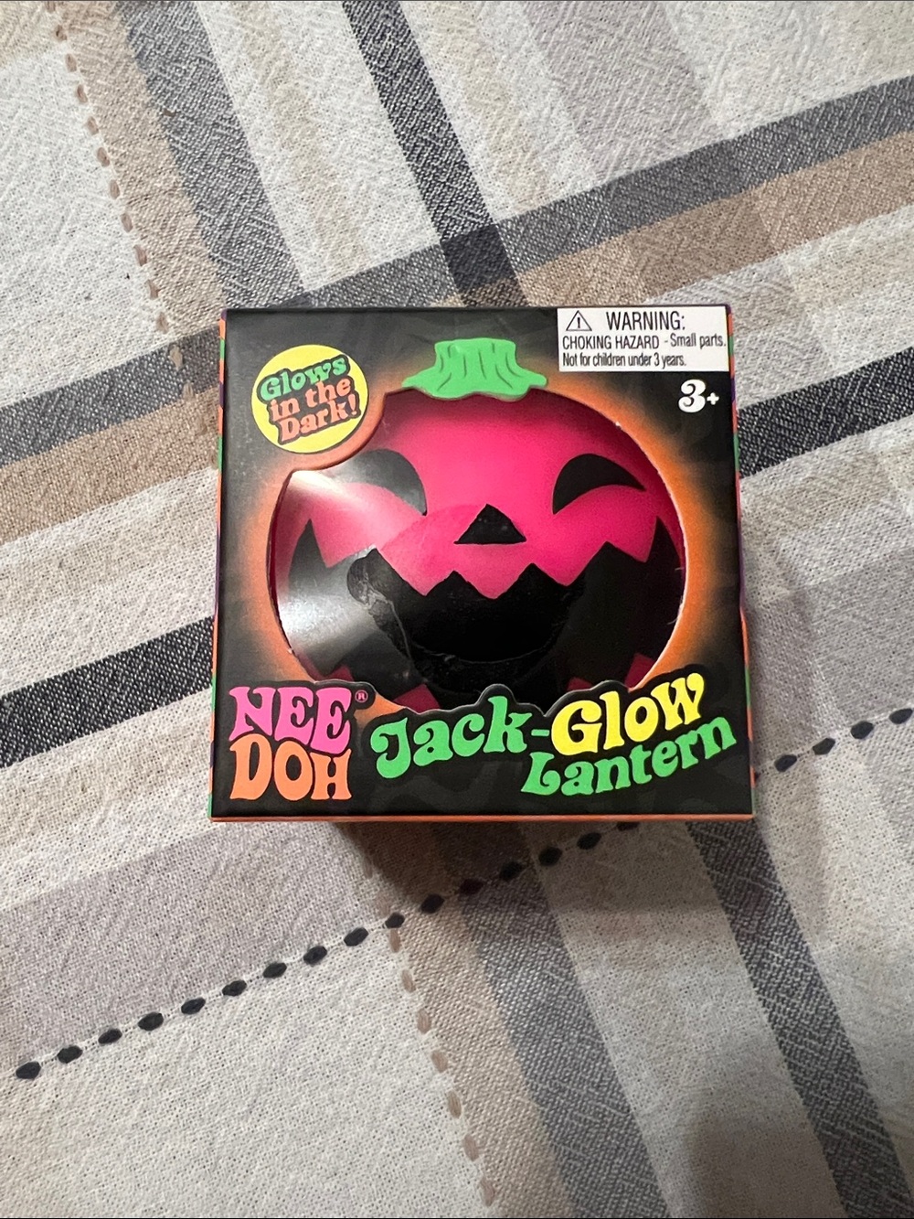 NeeDoh Jack-Glow Lantern Squishy Toy - Bright Pink